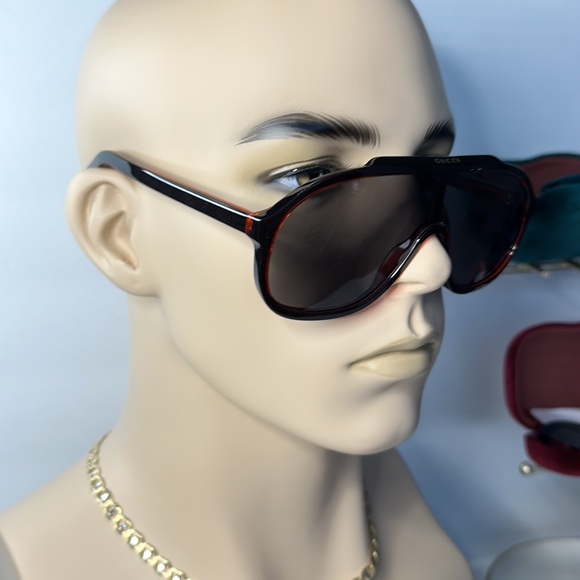 New Authentic- GUCCI GG1038S SUNGLASSES 001 Black & Red - Picture 4 of 14